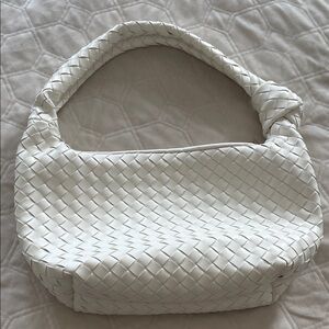 A new day White Woven Women's Bag